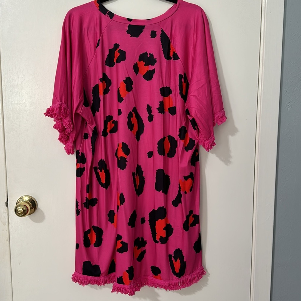 NWT Southern Stitch pink cheetah top with fringe - Picture 7 of 11